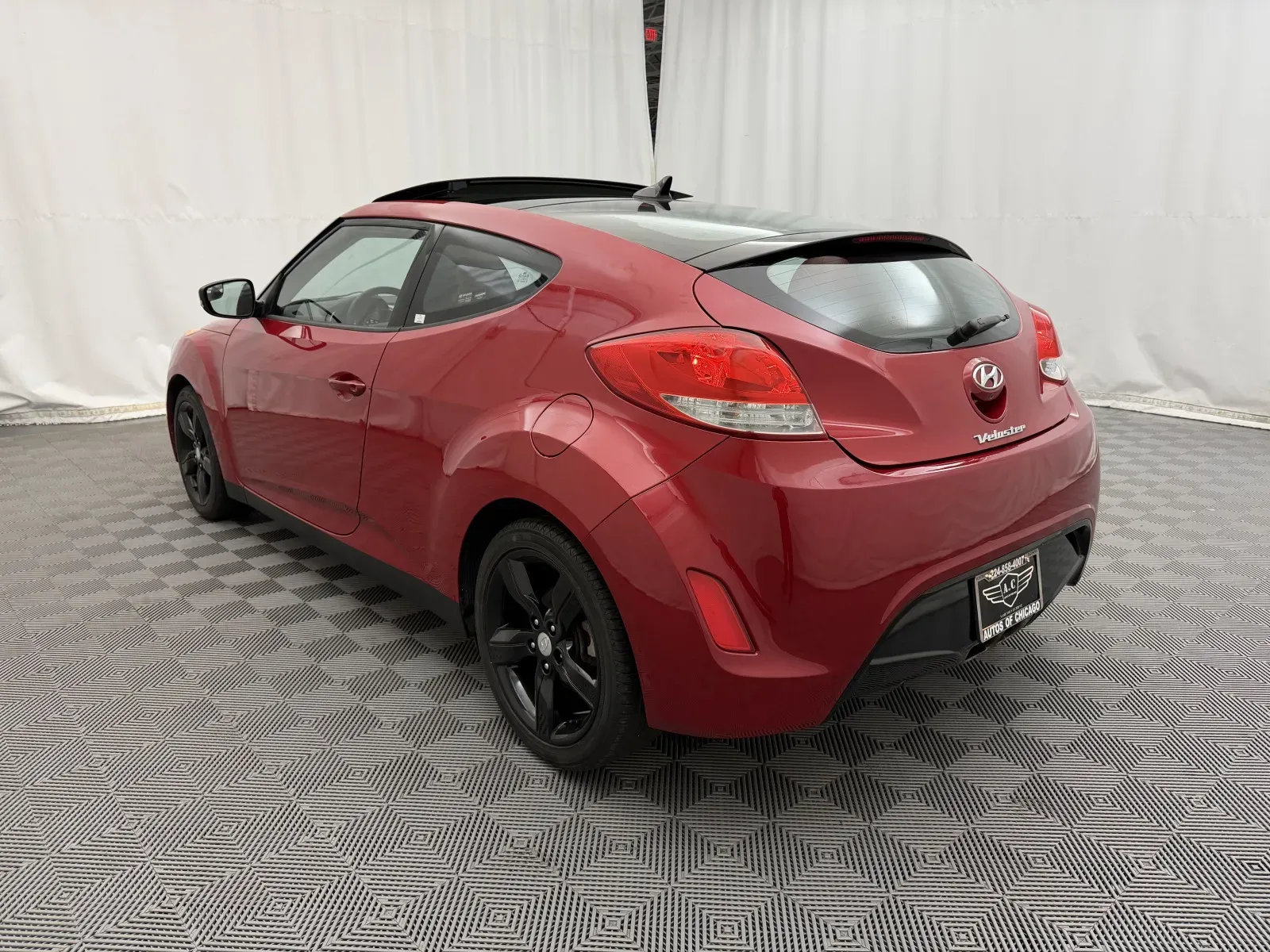Hyundai Veloster photo 7