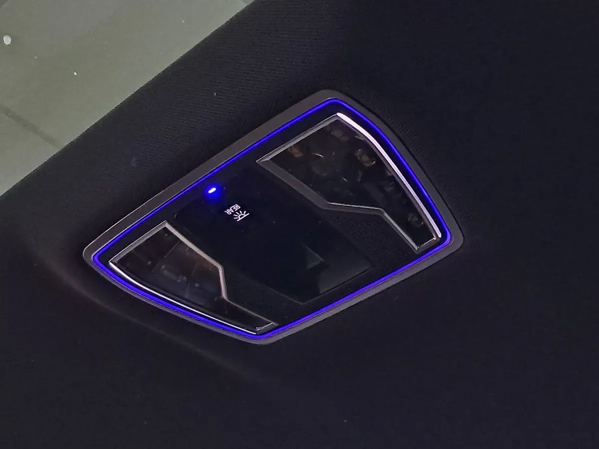 Audi A8 photo 52