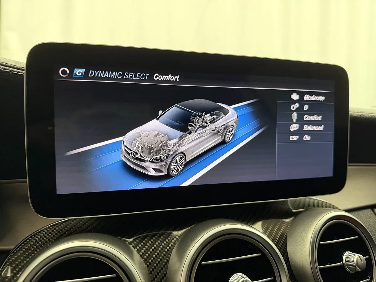 Mercedes-Benz C-Class photo 42