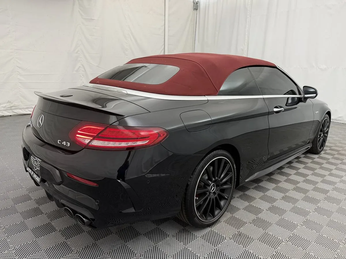 Mercedes-Benz C-Class photo 6
