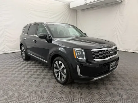 More photos of 2020 Kia Telluride S at Autos of Chicago, IL