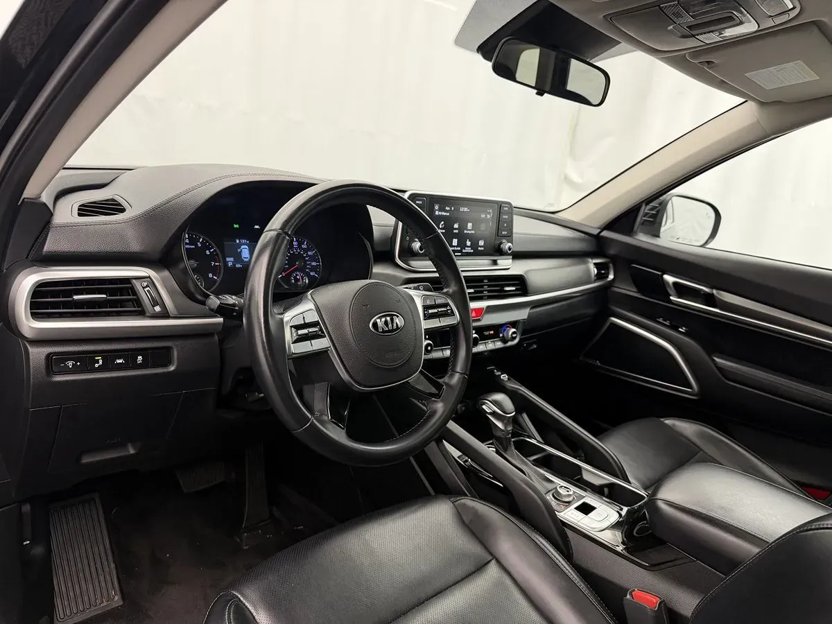 Kia Telluride photo 8