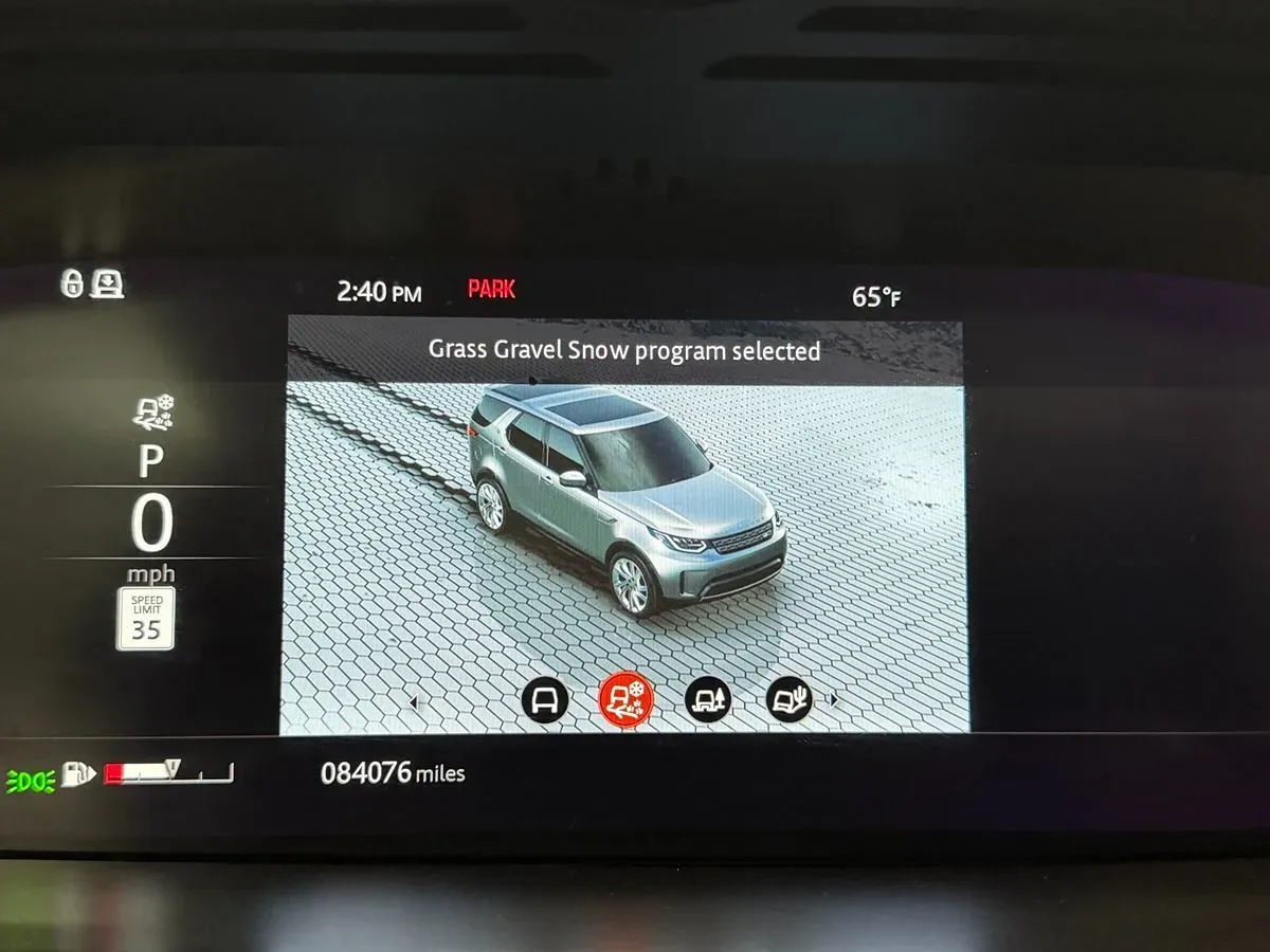 Land Rover Discovery photo 30