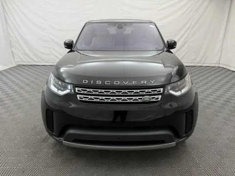 Another view of 2020 Land Rover Discovery Landmark Edition for sale in Arlington Heights, IL at Autos of Chicago
