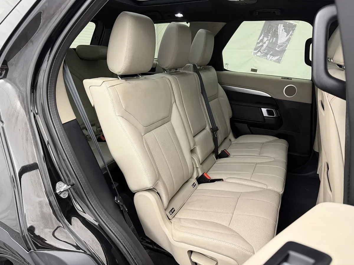 Land Rover Discovery photo 40