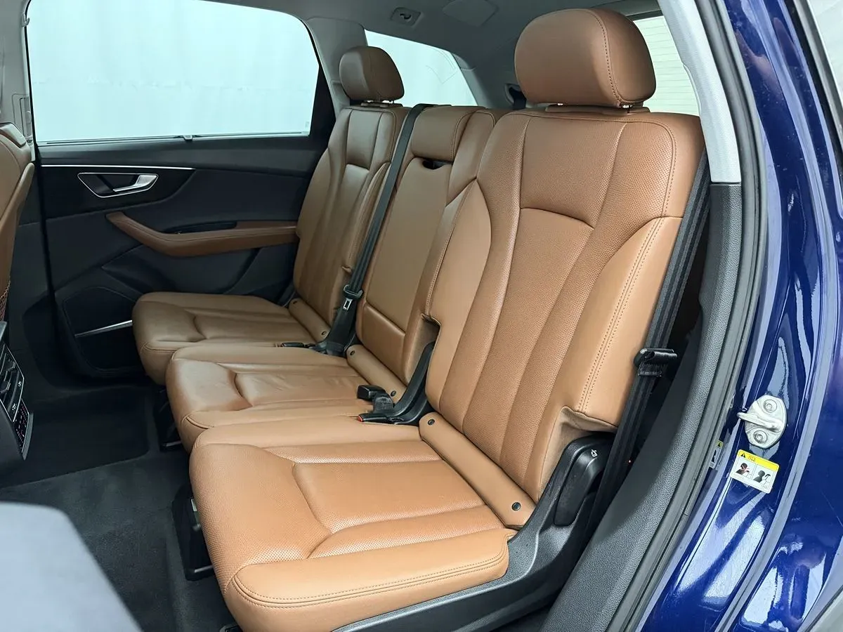 Audi Q7 photo 42