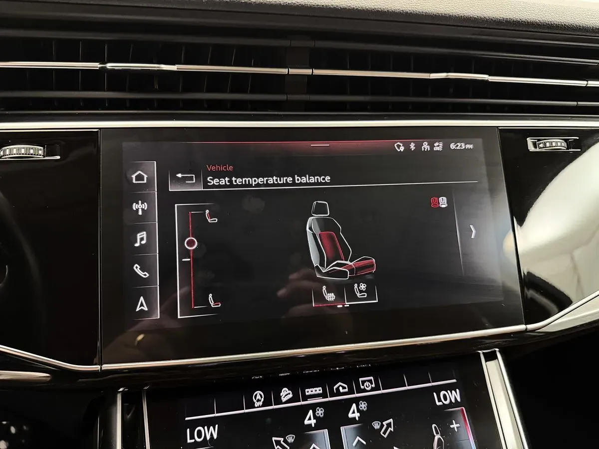 Audi Q7 photo 36