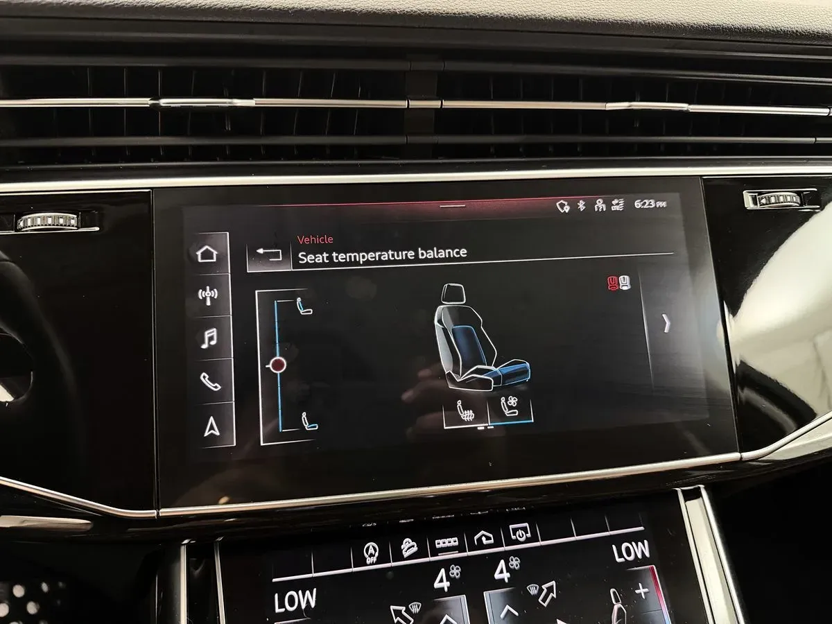 Audi Q7 photo 37