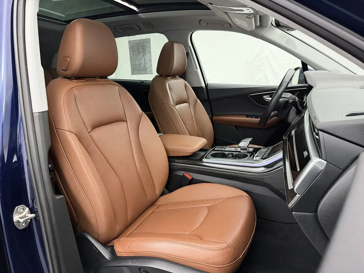 Audi Q7 photo 48