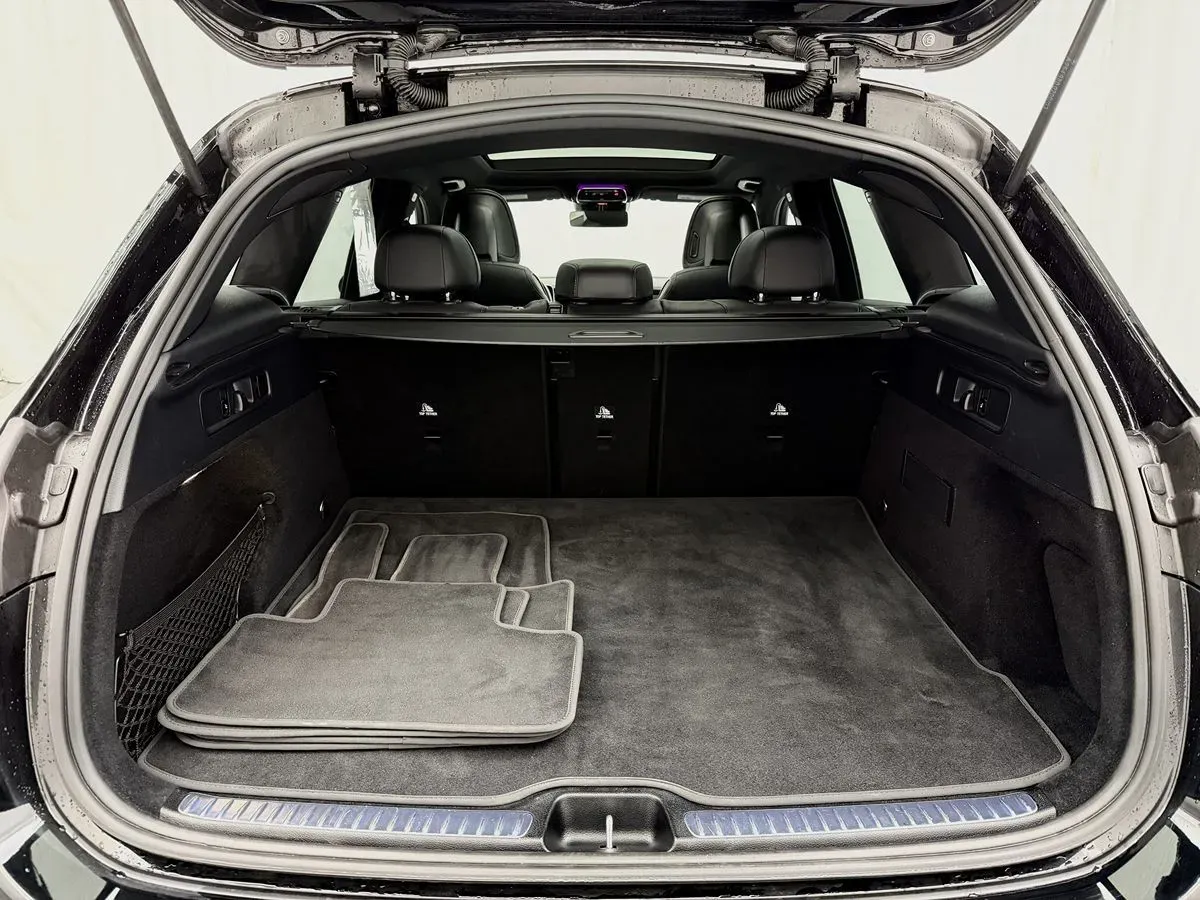 Mercedes-Benz GLC photo 50