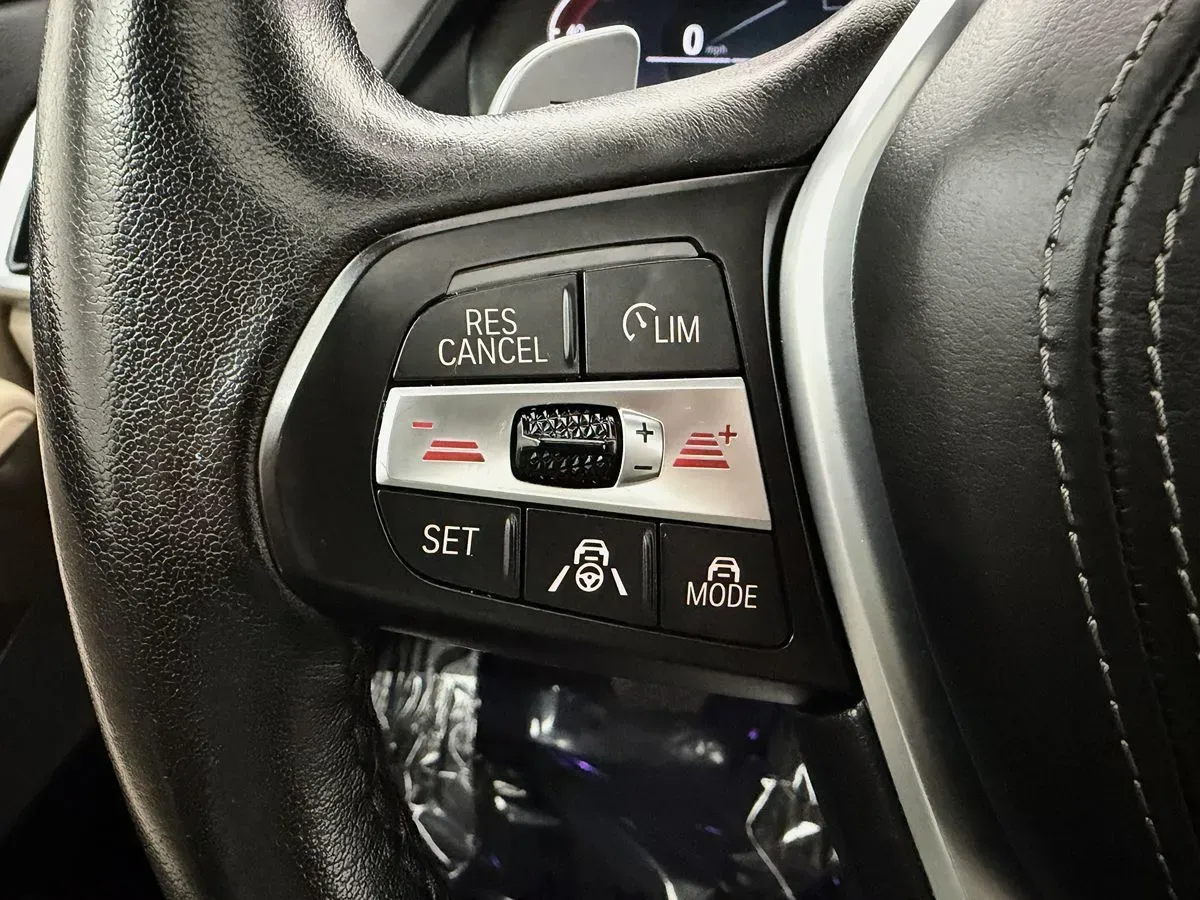 BMW X5 photo 12