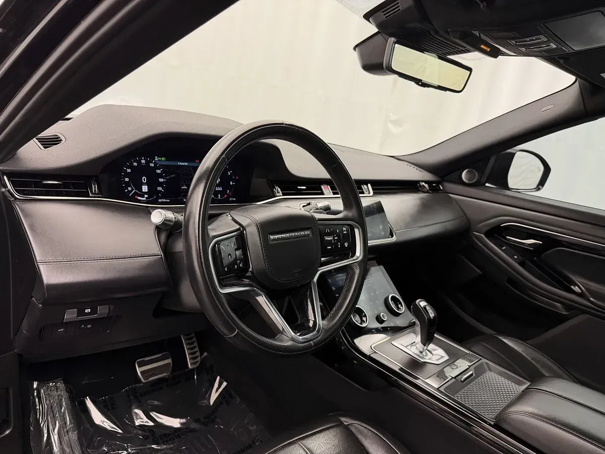 Land Rover Range Rover Evoque photo 8