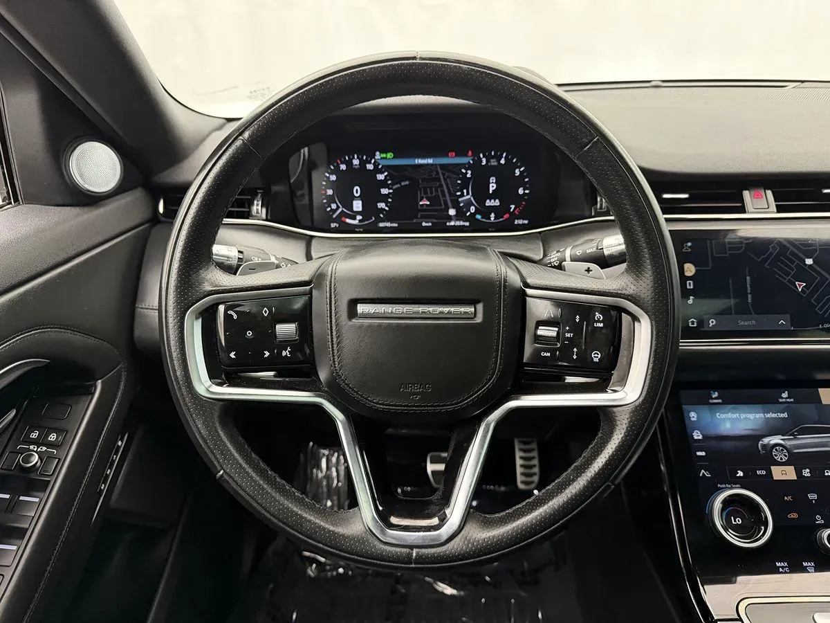 Land Rover Range Rover Evoque photo 11
