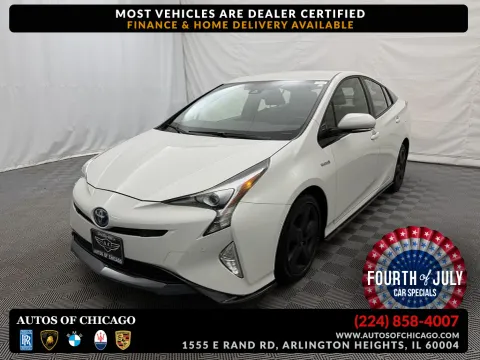 White 2018 Toyota Prius Three Touring for sale in Arlington Heights, IL