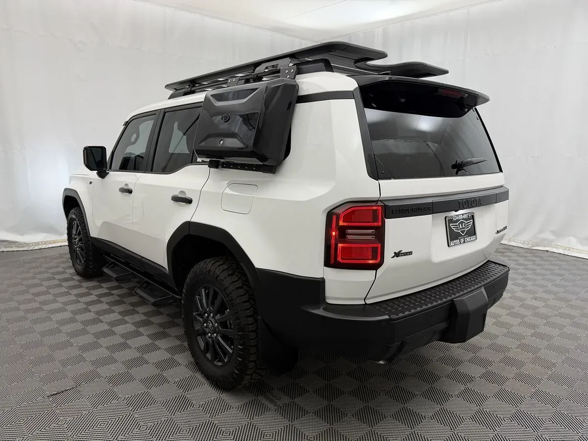Toyota Land Cruiser photo 7