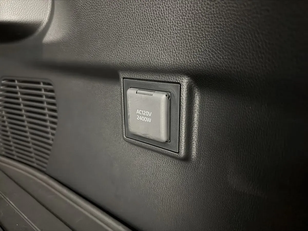 Toyota Land Cruiser photo 31