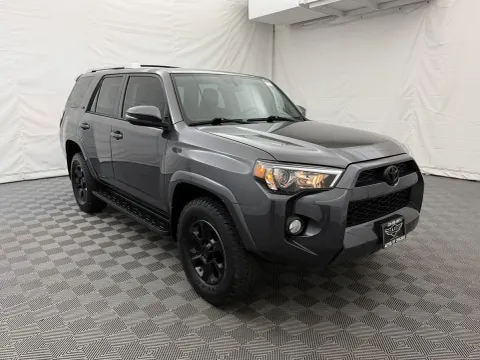 More photos of 2018 Toyota 4Runner SR5 Premium at Autos of Chicago, IL