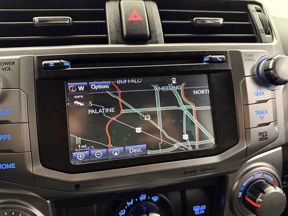Toyota 4Runner photo 17