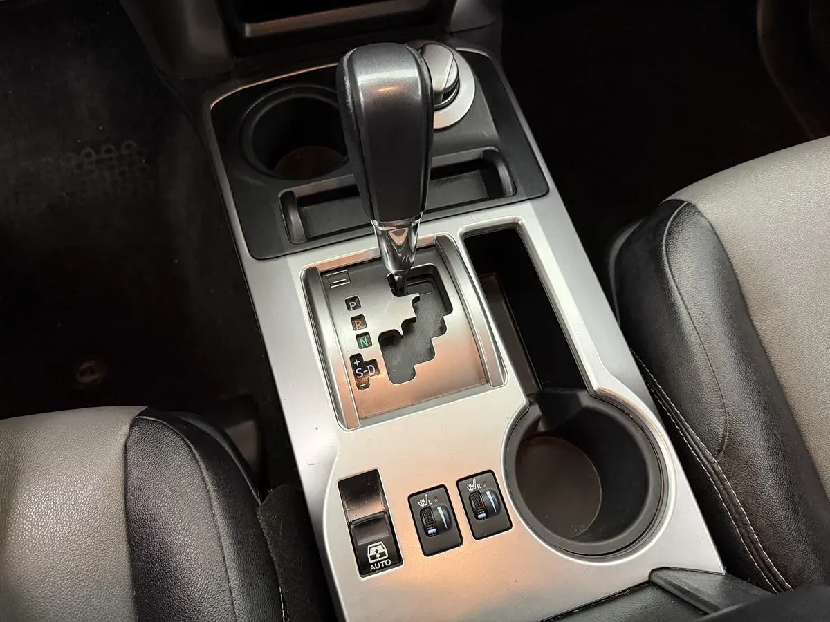 Toyota 4Runner photo 22