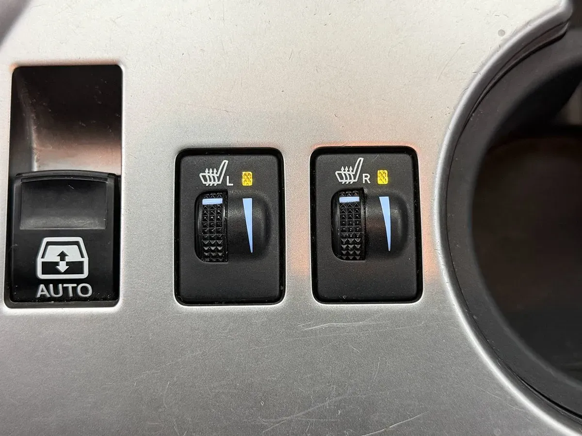 Toyota 4Runner photo 23