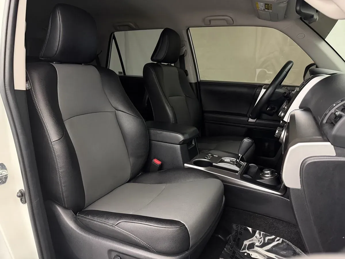 Toyota 4Runner photo 30