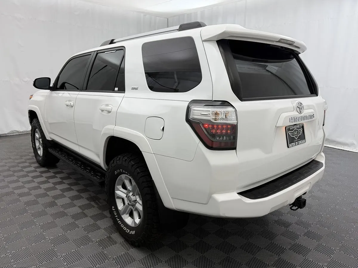 Toyota 4Runner photo 5