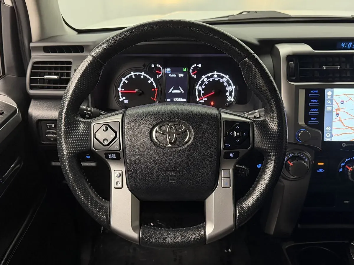 Toyota 4Runner photo 10