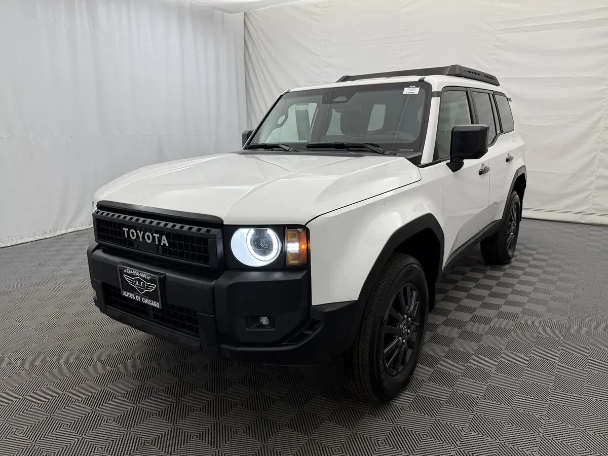Toyota Land Cruiser photo 2