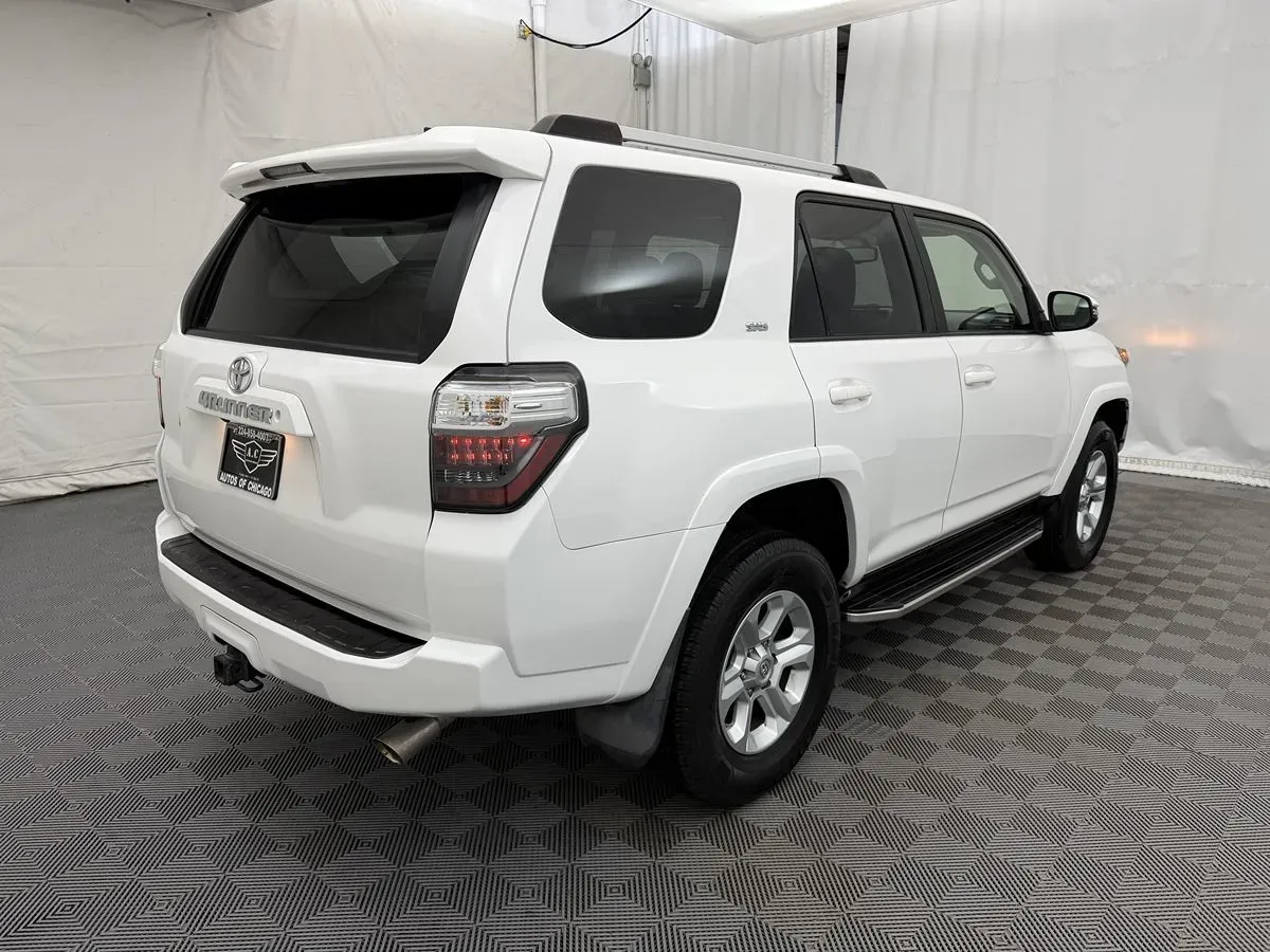 Toyota 4Runner photo 5