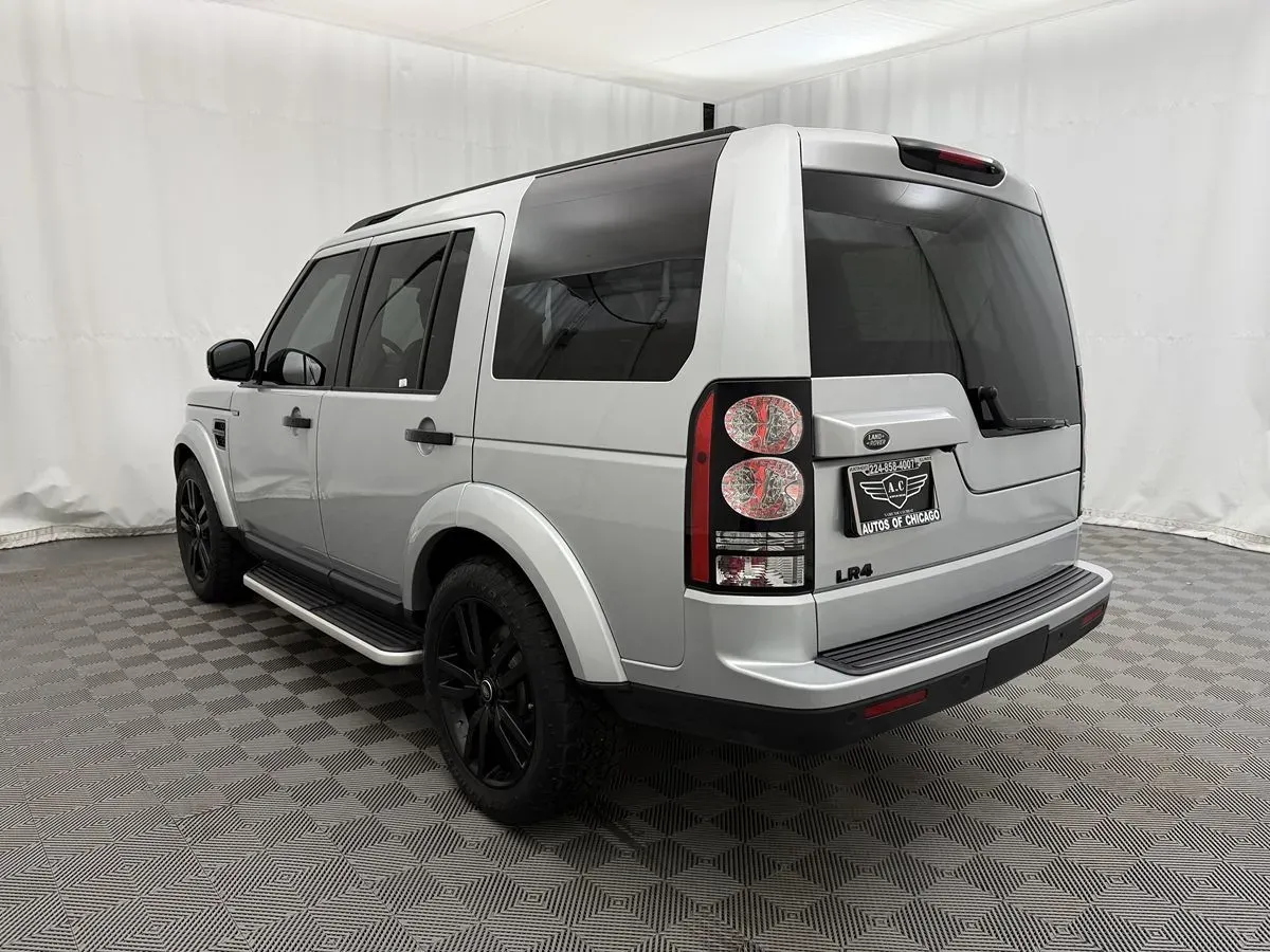 Land Rover LR4 photo 7
