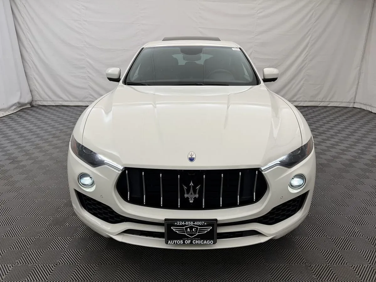 Maserati Levante photo 3
