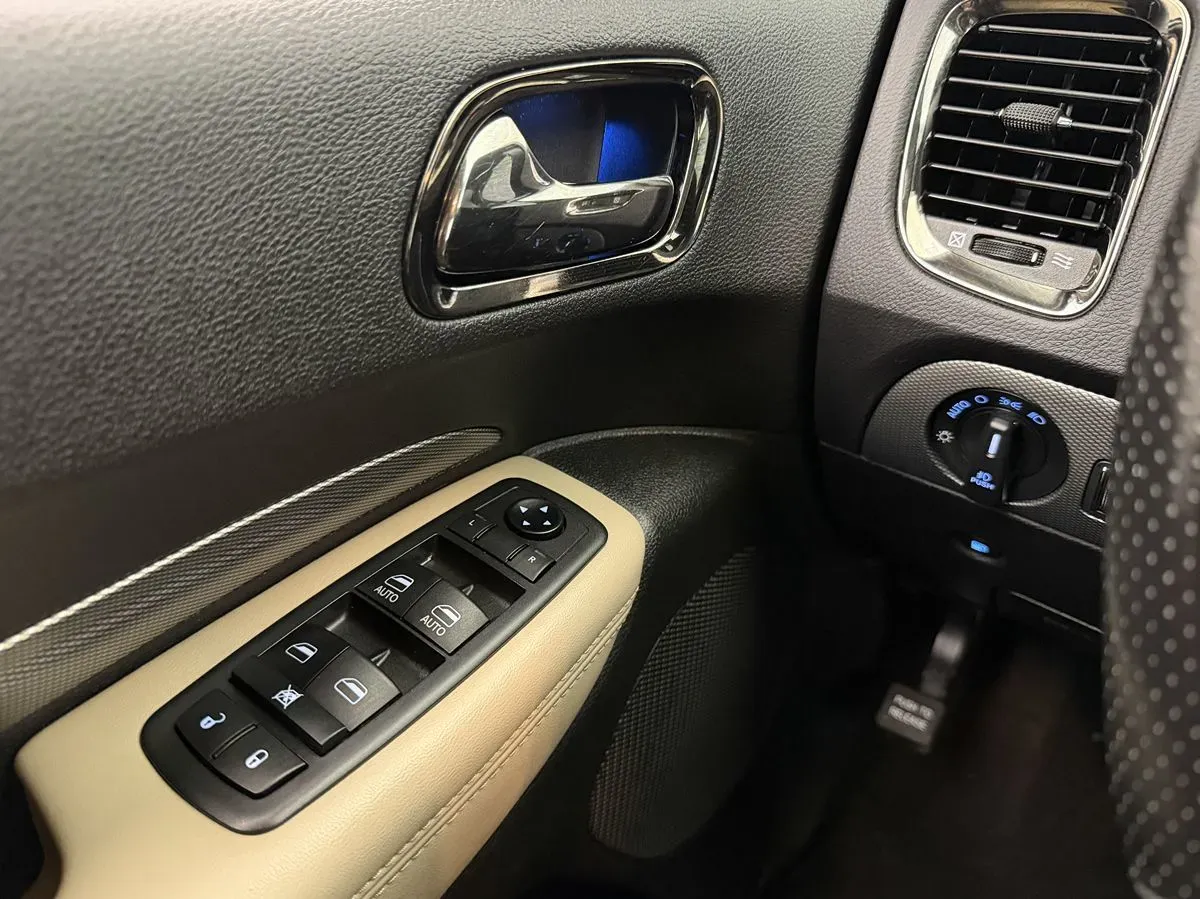 Dodge Durango photo 12