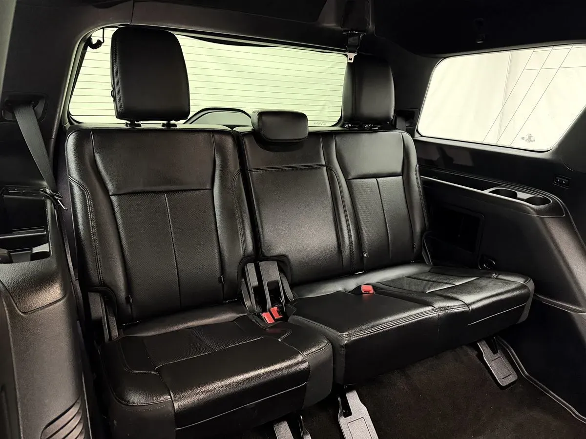 Ford Expedition photo 23