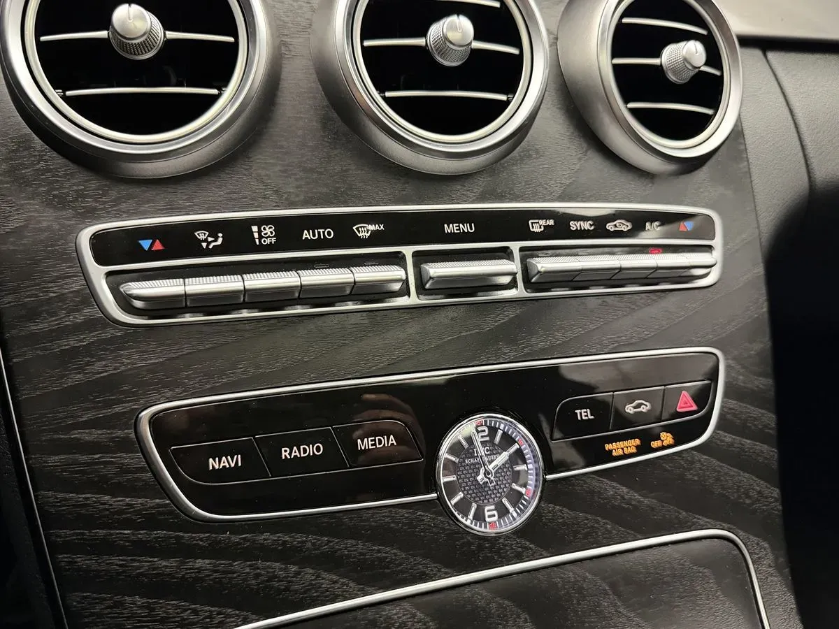Mercedes-Benz C-Class photo 41