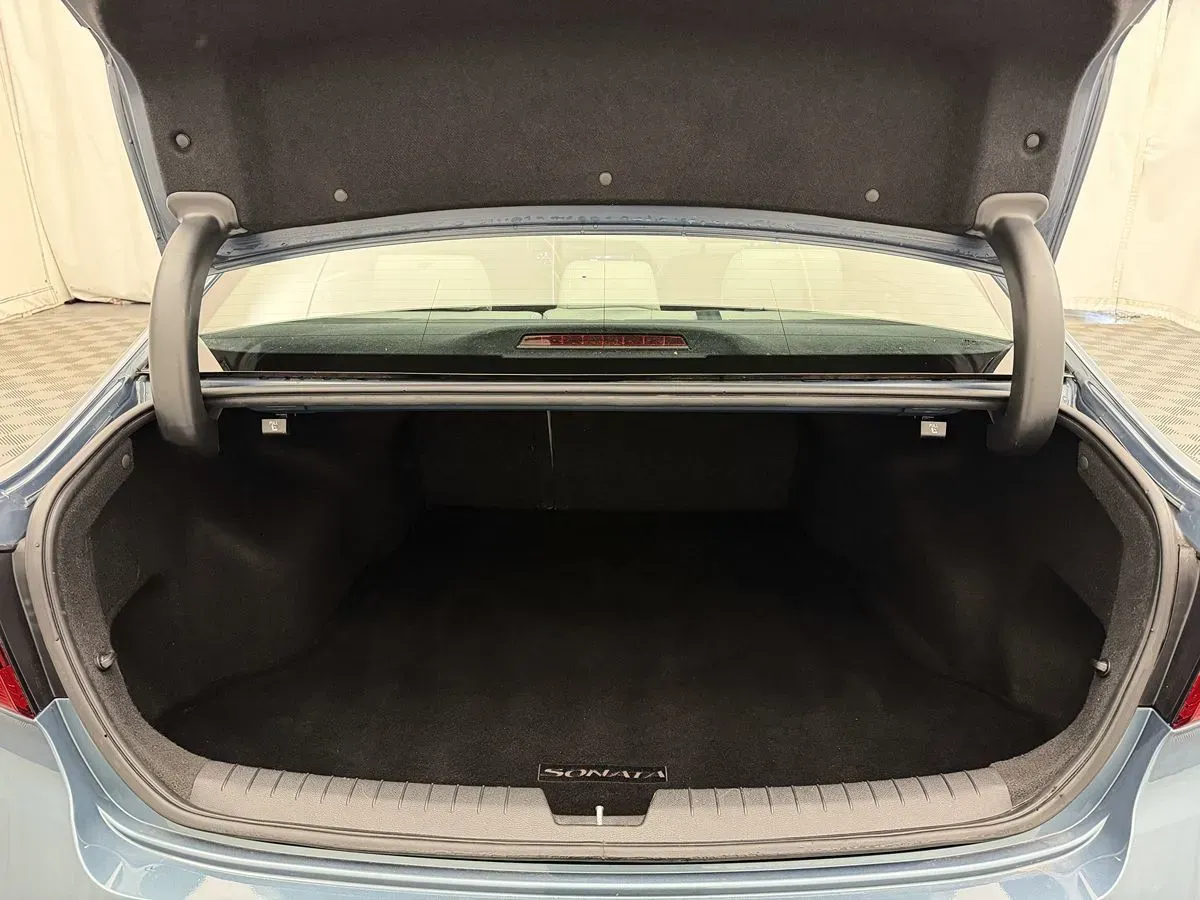 Hyundai Sonata photo 24