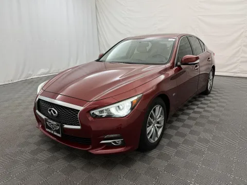 Photos of 2016 INFINITI Q50 3.0t Premium for sale in Arlington Heights, IL at Autos of Chicago