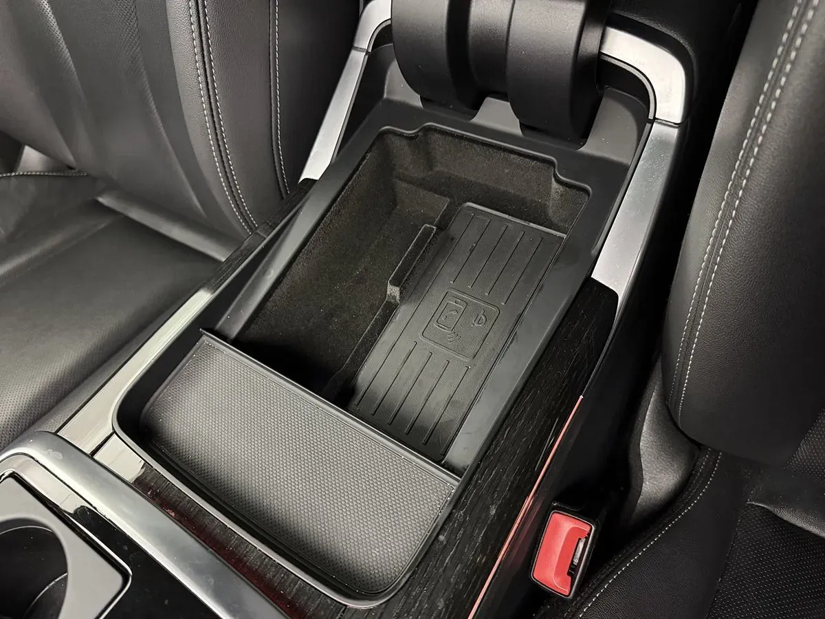 Audi Q8 photo 46