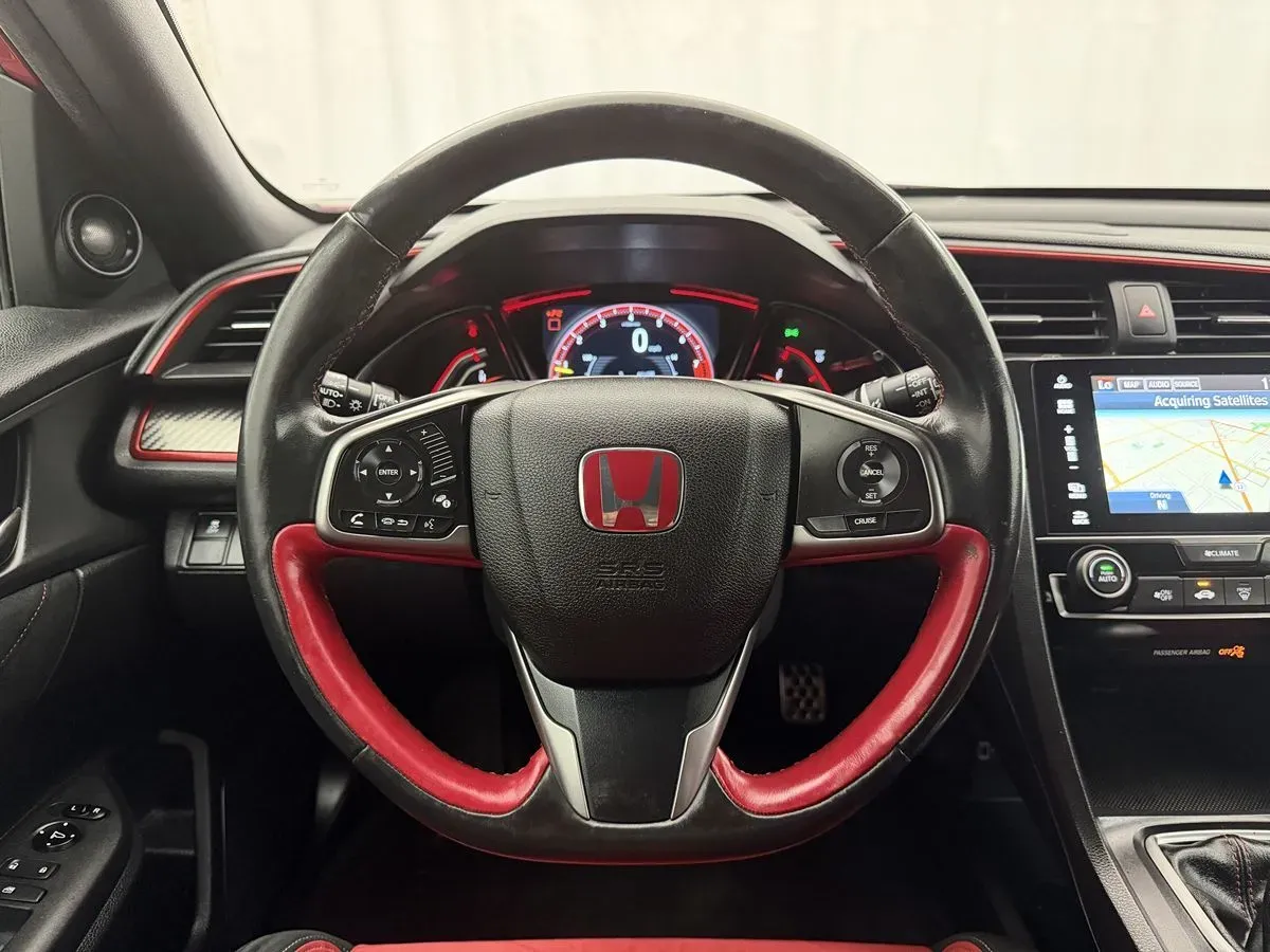 Honda Civic Type R photo 10