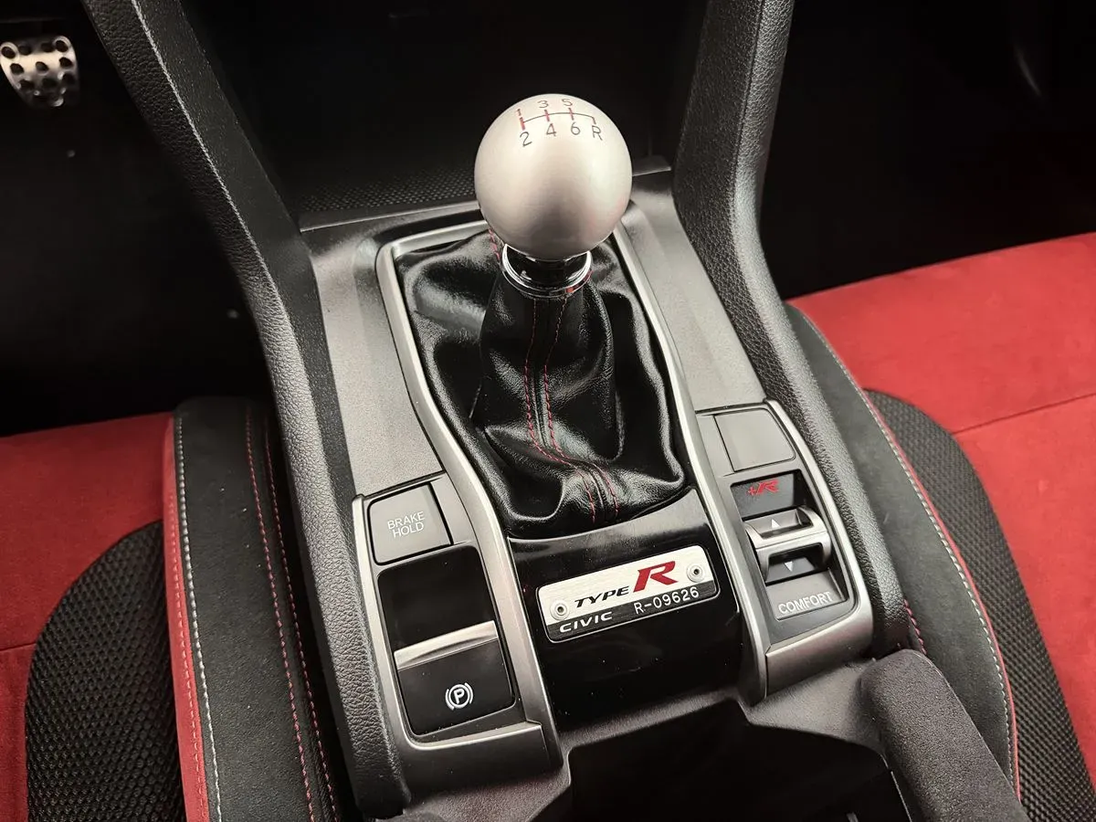 Honda Civic Type R photo 27