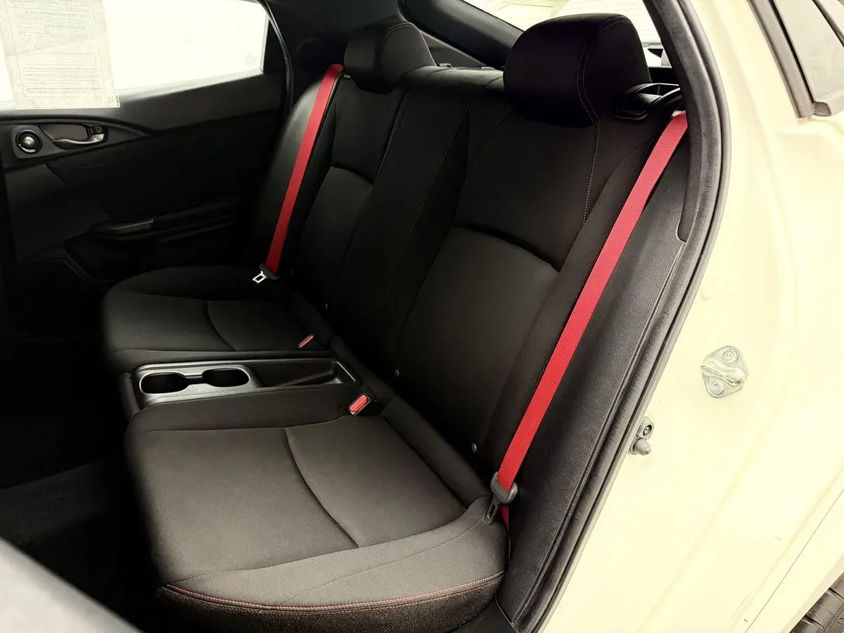 Honda Civic Type R photo 25
