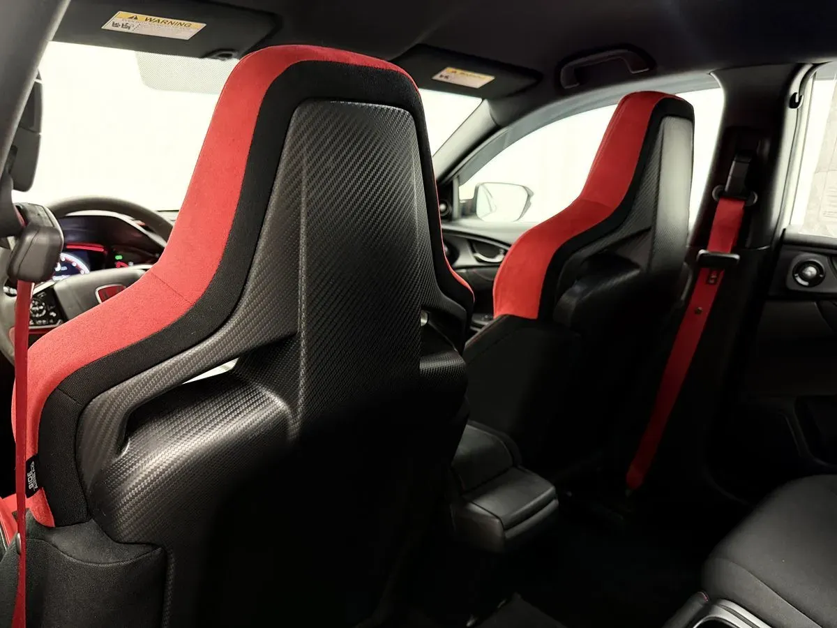 Honda Civic Type R photo 24