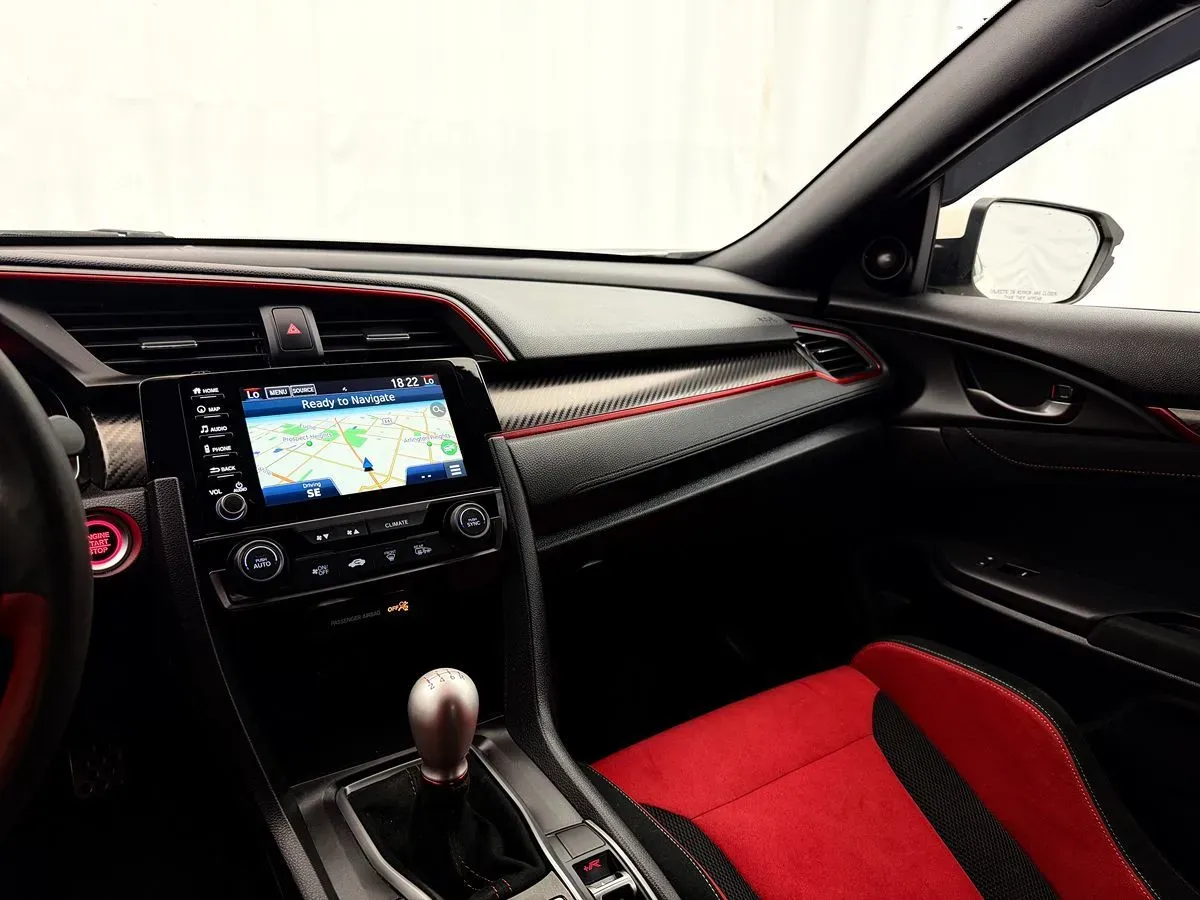 Honda Civic Type R photo 19
