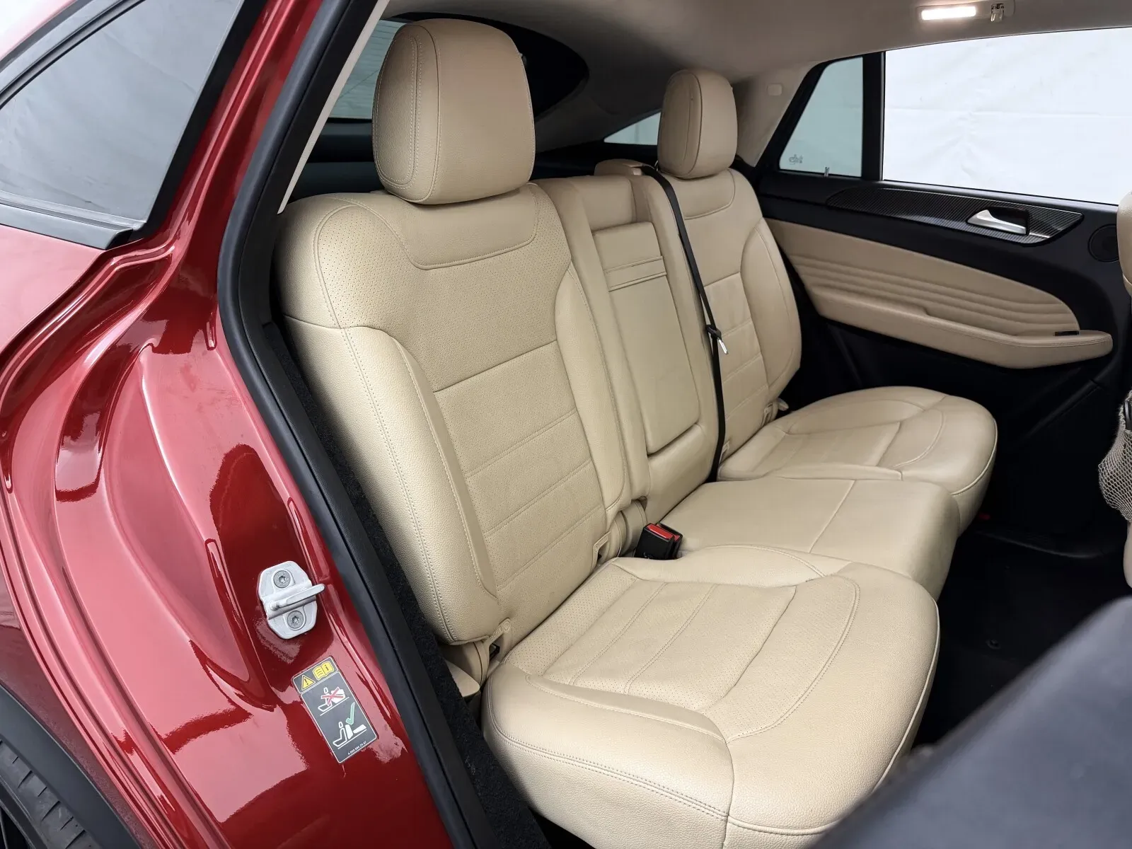 Mercedes-Benz GLE photo 40