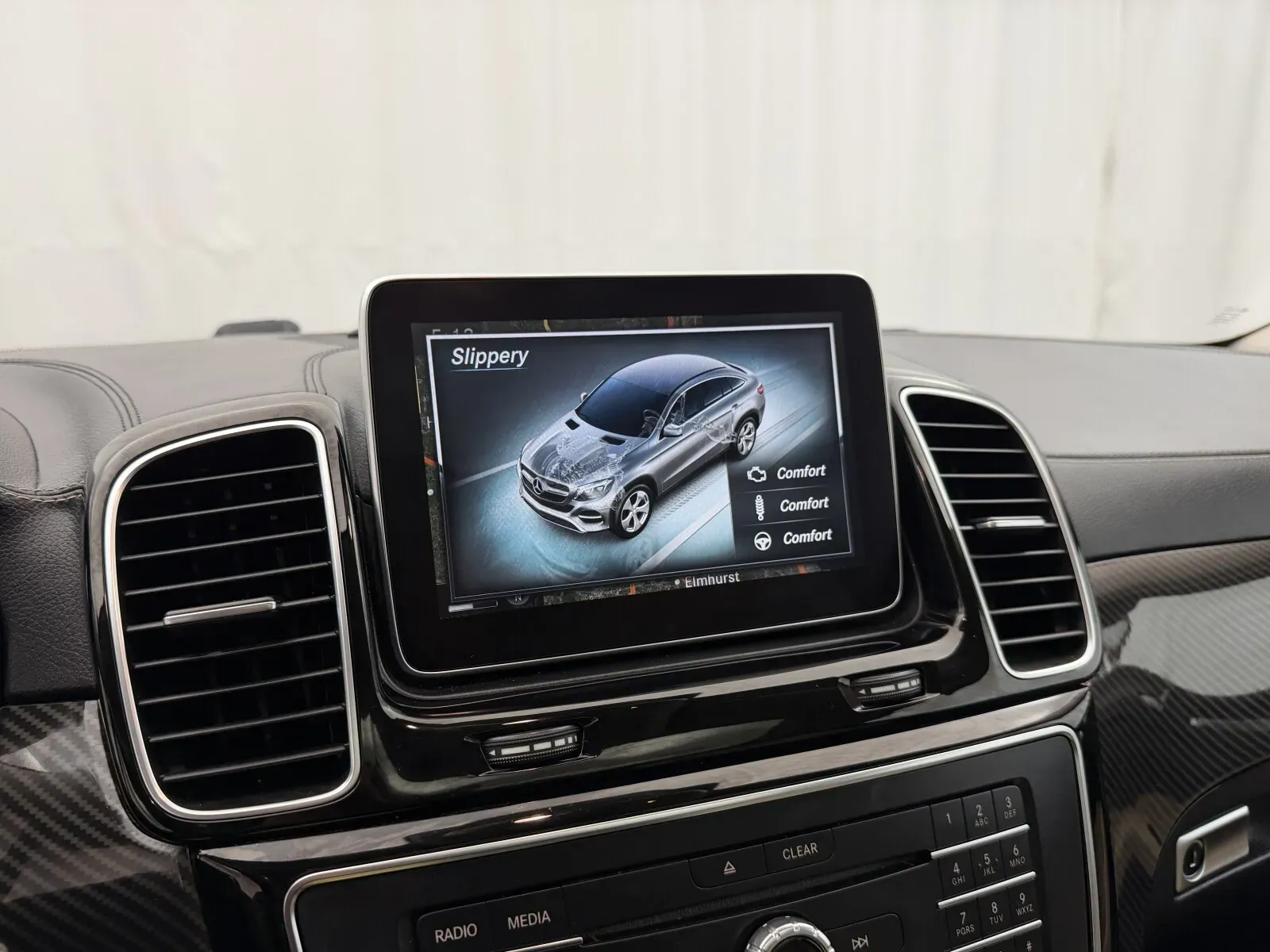 Mercedes-Benz GLE photo 24