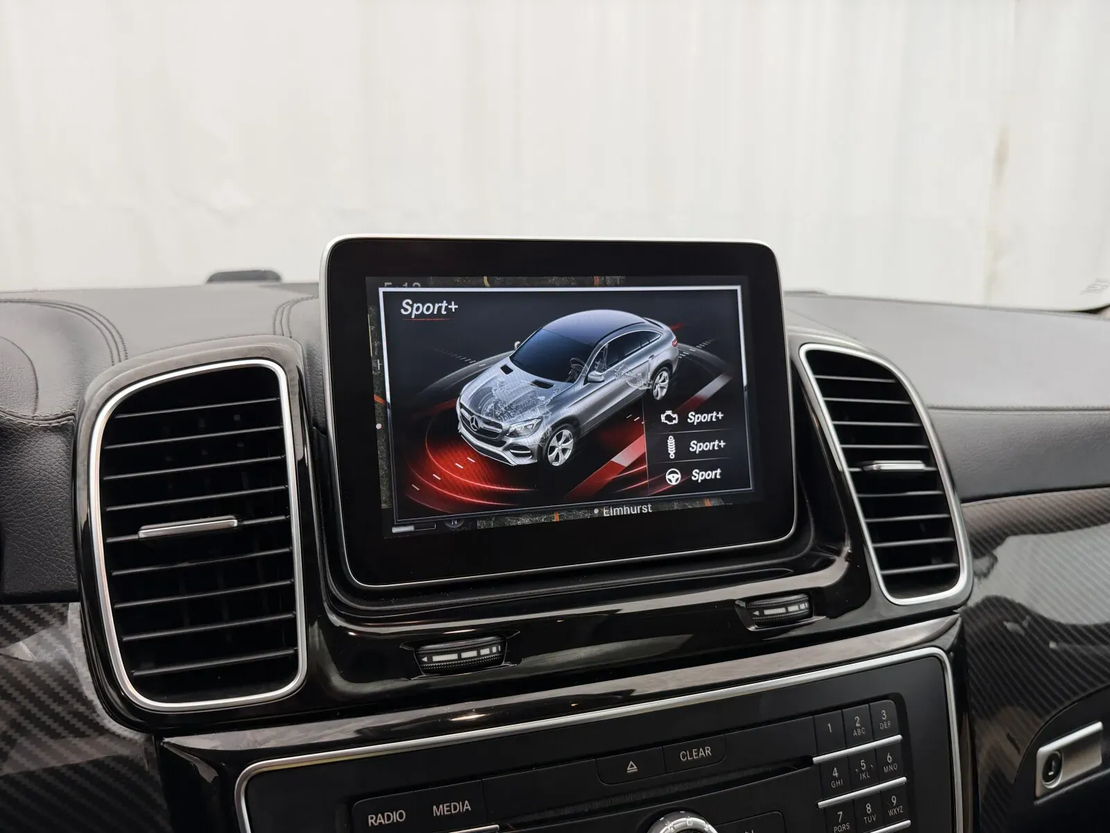 Mercedes-Benz GLE photo 21