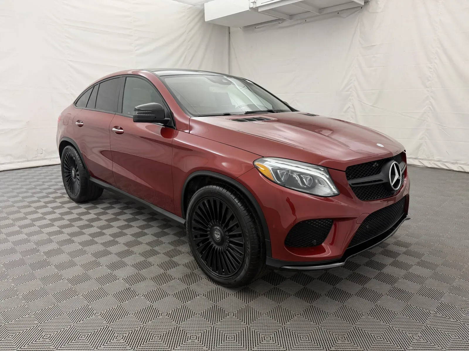 Mercedes-Benz GLE photo 4