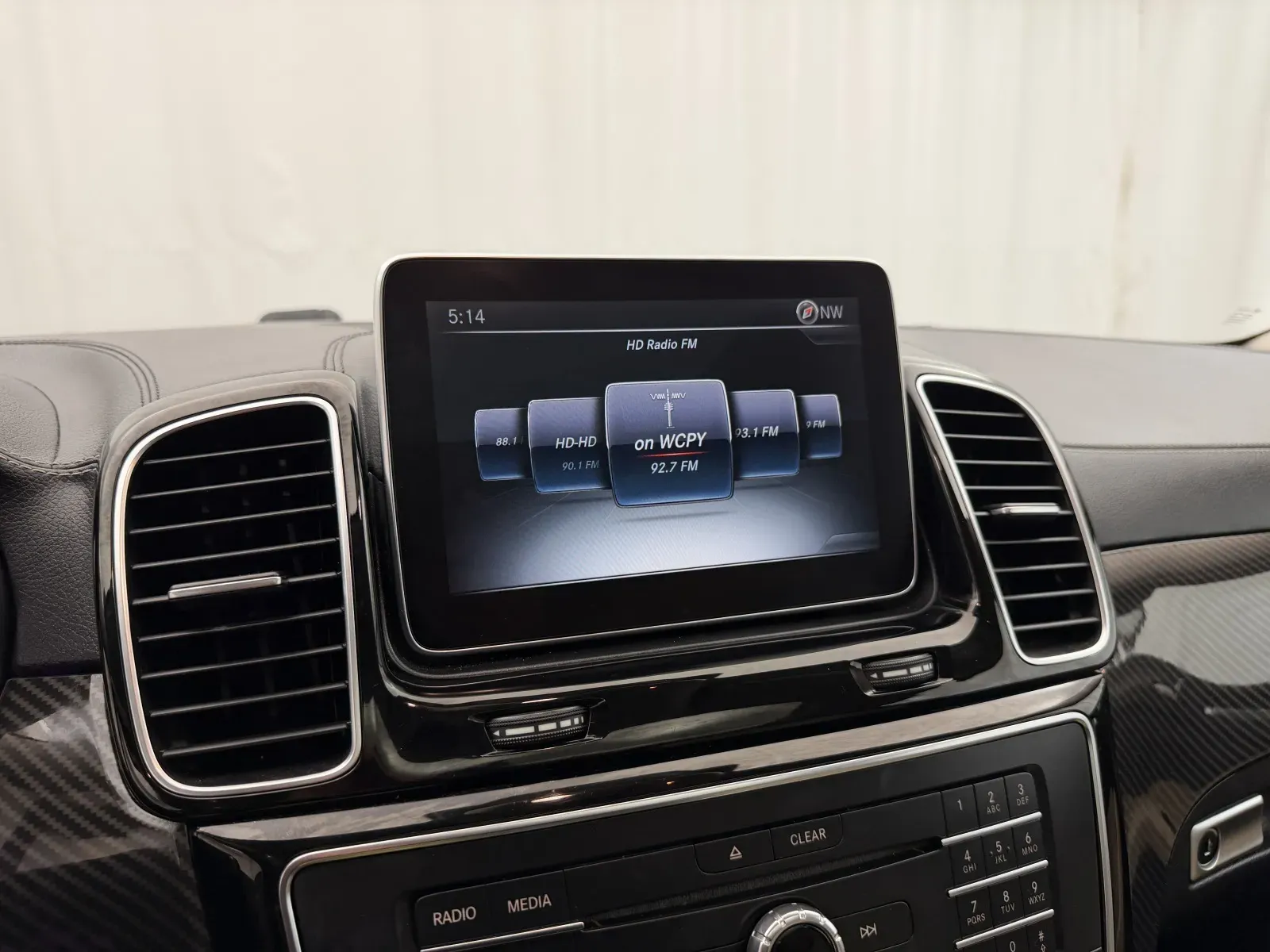 Mercedes-Benz GLE photo 33