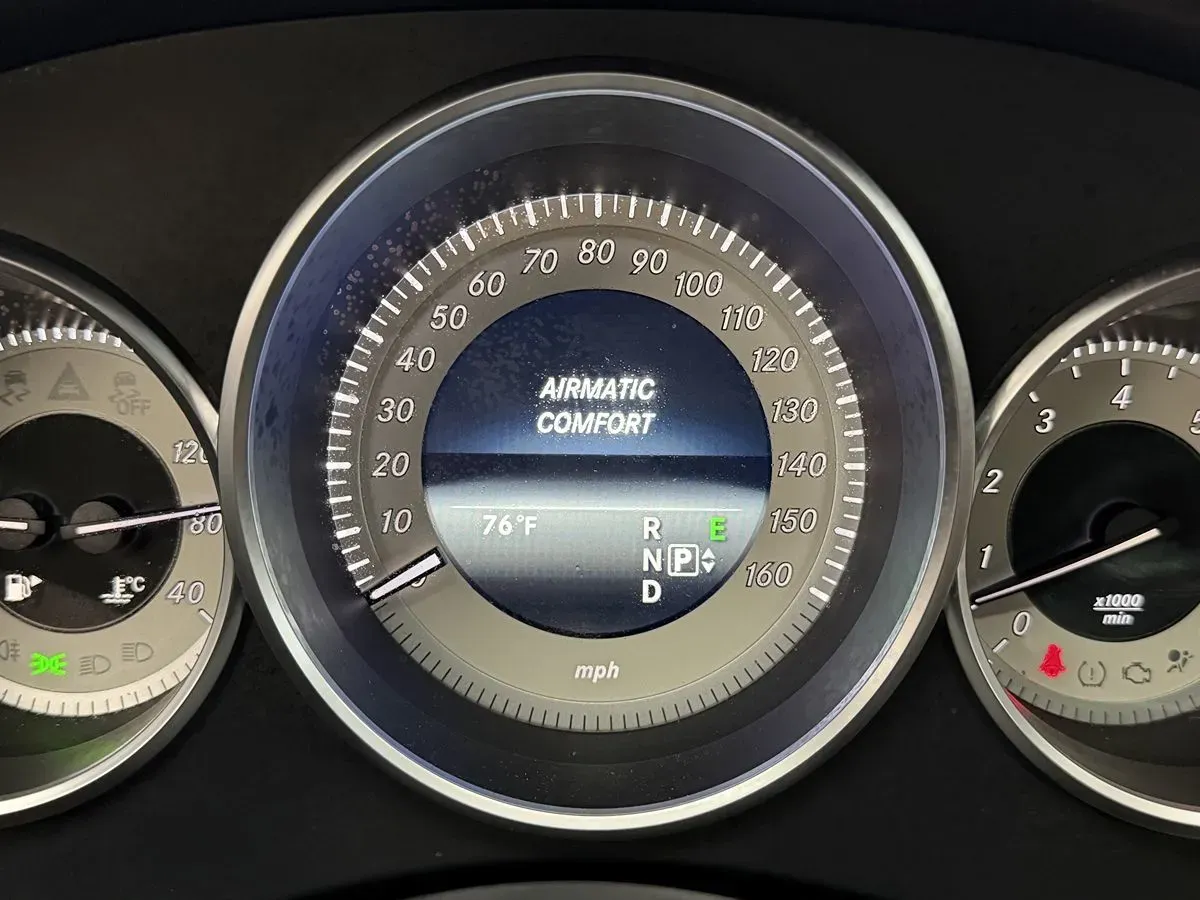 Mercedes-Benz CLS-Class photo 13