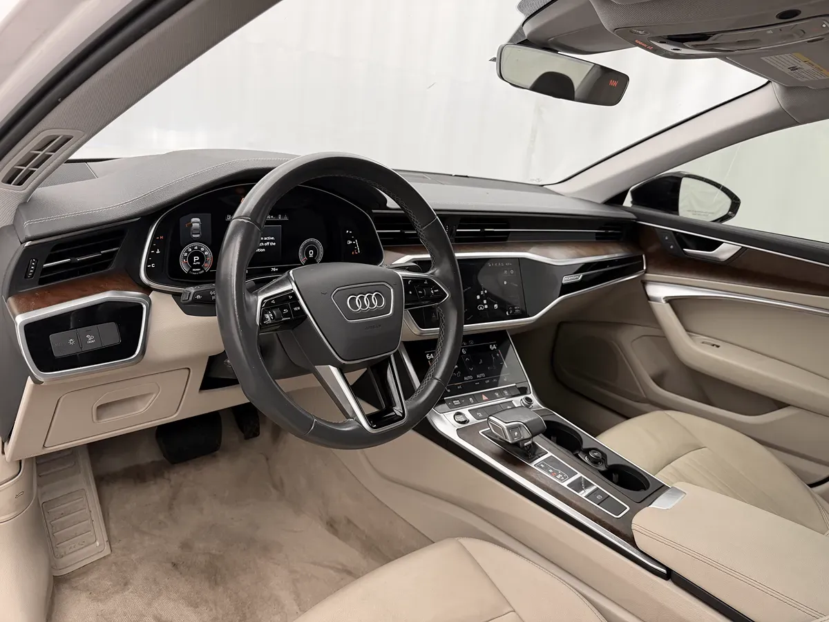 Audi A6 photo 6