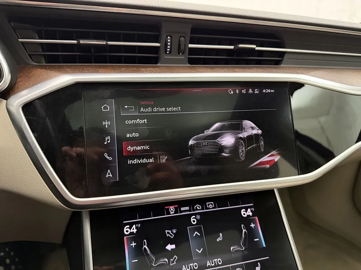 Audi A6 photo 31